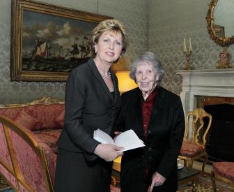 Máire Mhac an tSaoi
