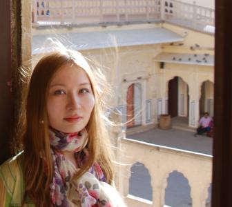 Poetry reading: Gonca Özmen & Aigerim Tazhi