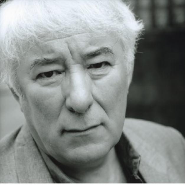 Seamus Heaney Ireland Poetry International